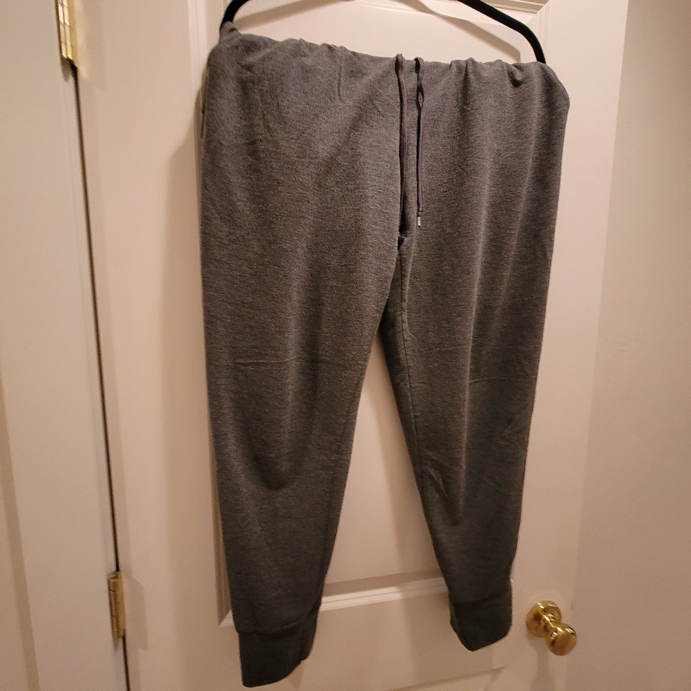Danskin Charcoal Lounge Pants